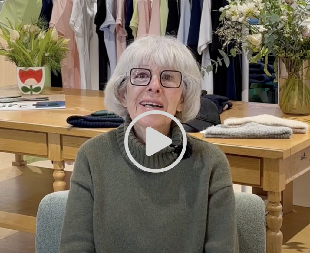 Interview de Camille Rochon dans la boutique Héritage Rochon, racontant son histoire et son parcours